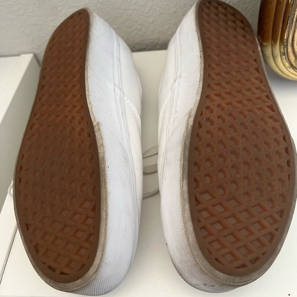 White Vans, size 7.5 - Picture 4 of 4
